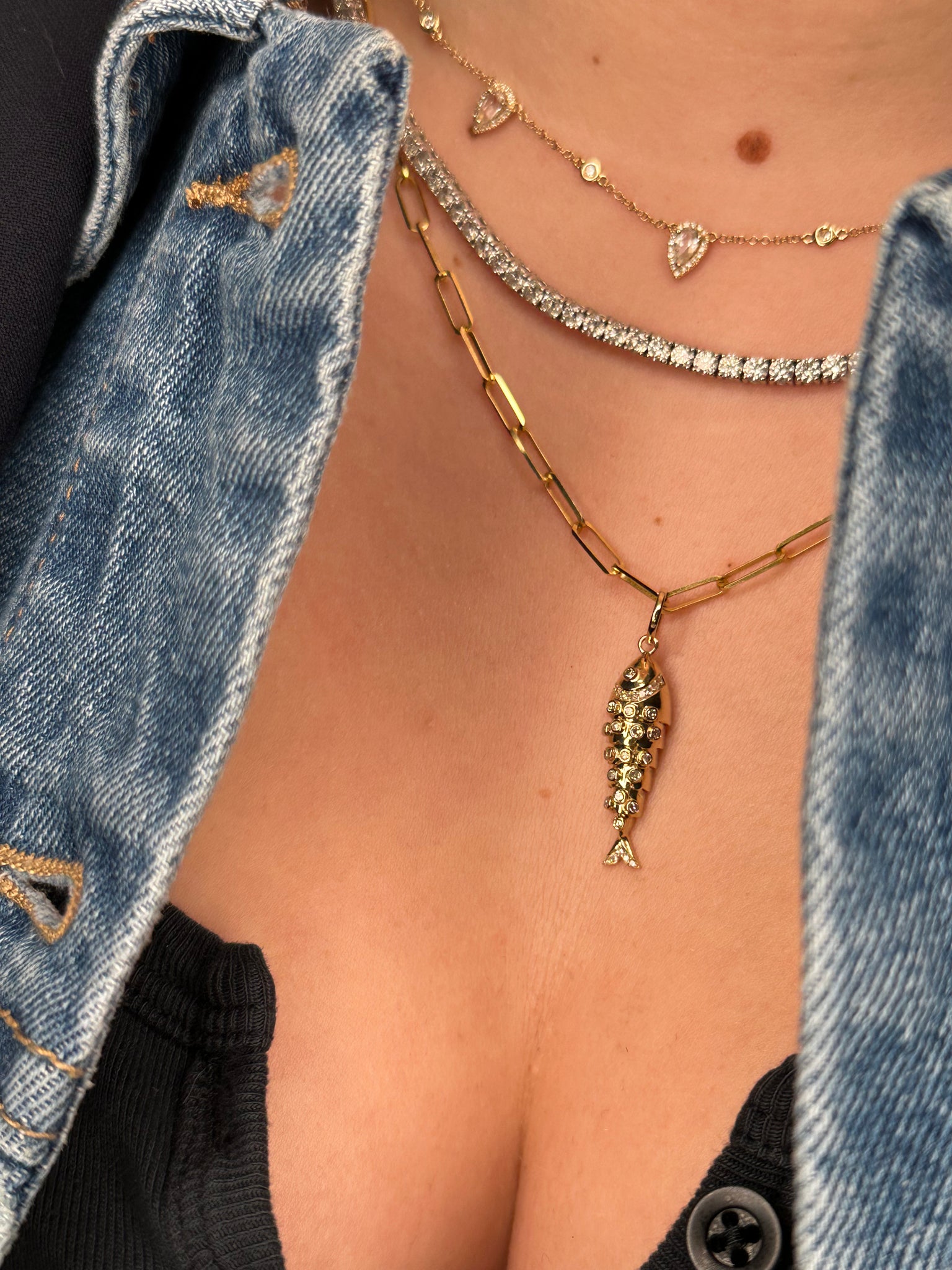 
14K GOLD AND DIAMOND FISH CHARM