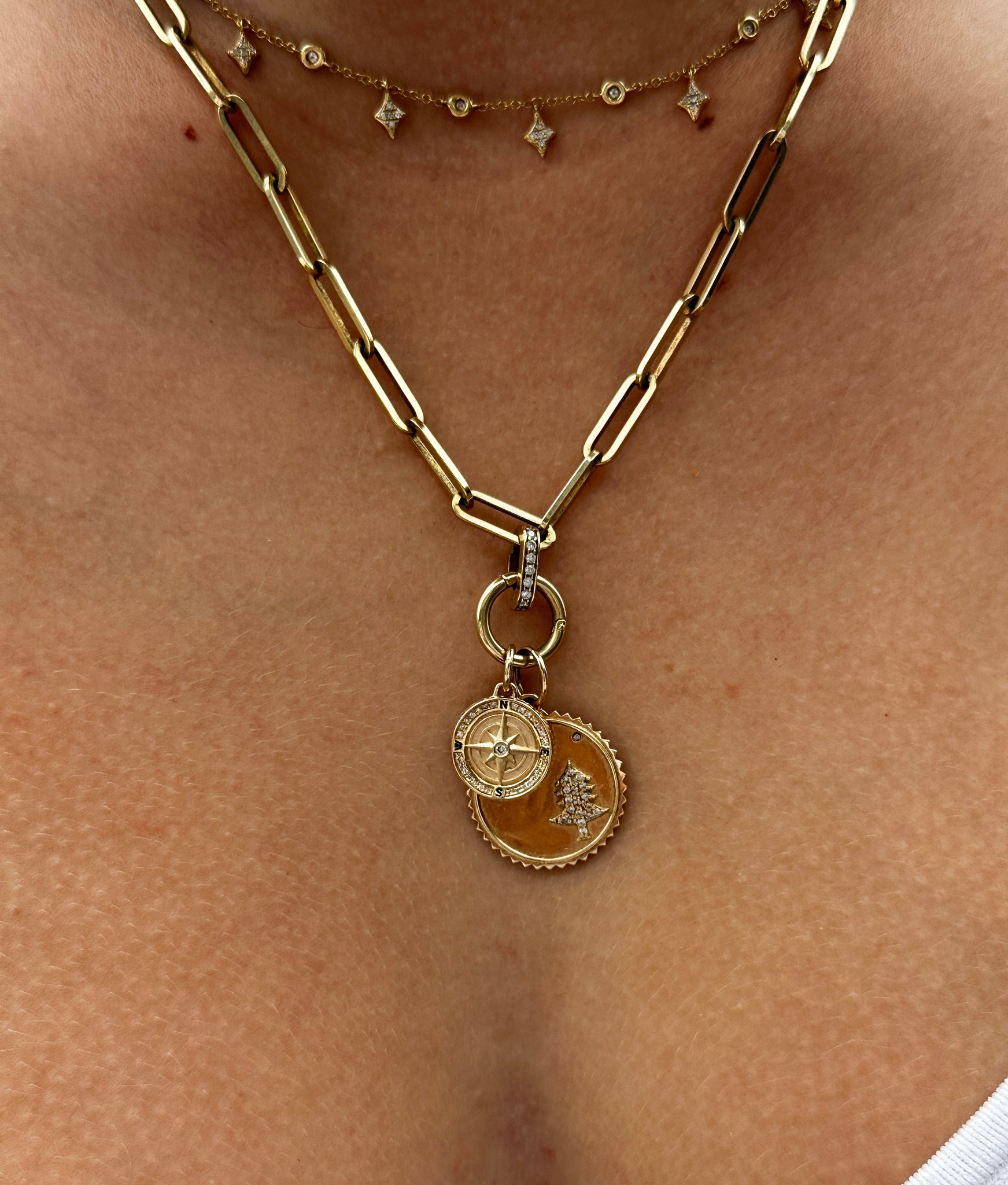14K GOLD AND DIAMOND SMALL COMPASS PENDANT
14K Gold and Diamond Classic Compass Charm Small
Small Diamond Compass Charm in 14K Gold
14K Gold Classic Compass Charm with Diamonds
Diamond Compass Pendant Small in 14K Gold
Small 14K Gold Compass Charm with Diamond
Compass charm
Diamond charm
Gold pendant
14K gold jewelry
Fine jewelry
Designer compass
Luxury pendant
Statement charm
Small charm