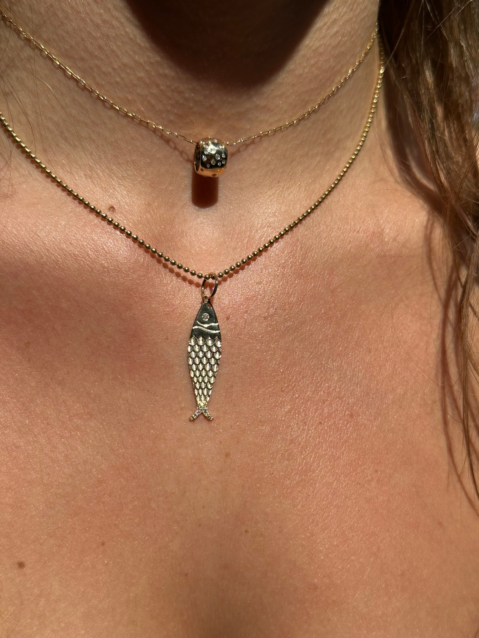14K GOLD AND DIAMOND FLAT FISH CHARM
