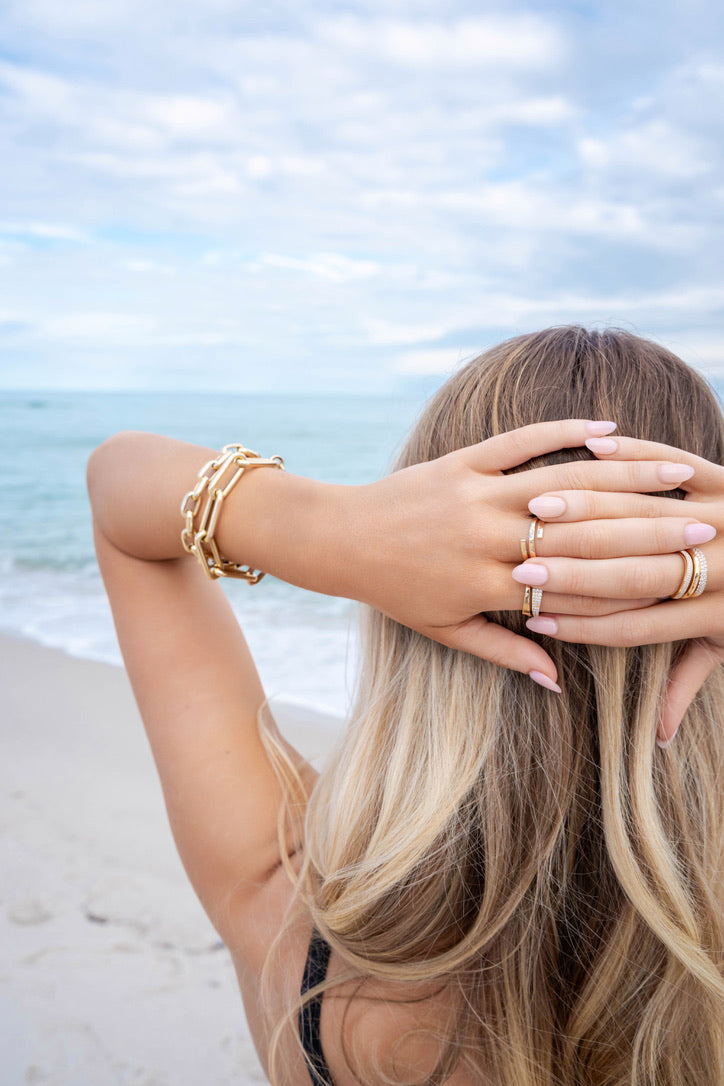 14K Gold Coil Ring
Gold Coil Ring in 14K Design
Elegant 14K Gold Spiral Coil Ring
14K Gold Band with Coil Design
Minimalist Gold Coil Ring in 14K
Gold coil ring
Coil band
Spiral gold ring
Minimalist gold band
Fine jewelry
Designer gold ring
Luxury gold ring
Women’s coil ring
Statement gold band
Rings