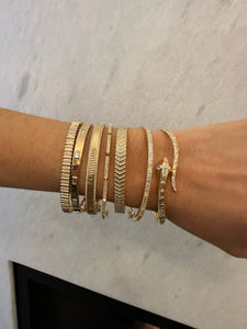 14K GOLD AND DIAMOND SNAKE BANGLE