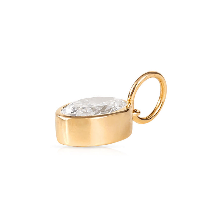 LAB DIAMOND PEAR SHAPED PENDANT