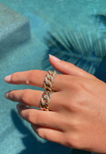 Chunky Chain Link and Diamond Ring
Diamond Chain Link Ring with Chunky Links
Elegant Chunky Chain Link Diamond Ring
Designer Chunky Chain Link Diamond Ring
Luxury Chunky Chain Link and Diamond Ring
Diamond ring
Chain link ring
Chunky ring
Fine jewelry
Designer diamond ring
Luxury jewelry
Women’s diamond rings
Statement ring
Bold jewelry
Fashion ring