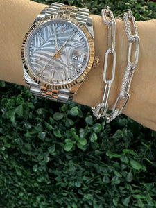WHITE 14K GOLD HEAVY LINK DIAMOND BRACELET
Steph Heavy Link Diamond Bracelet
Heavy Link Diamond Bracelet
Diamond Bracelet in 14K Gold
Steph Diamond Bracelet
Luxury Diamond Link Bracelet
Heavy link bracelet
Diamond bracelet
Gold diamond bracelet
Statement bracelet
Luxury bracelet
Designer bracelet
Diamond link bracelet
14K gold bracelet
Bold bracelet
Fine jewelry bracelet